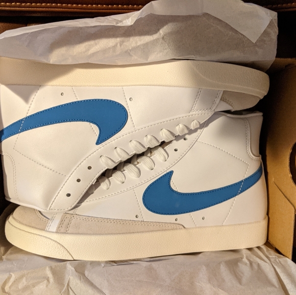 Nike Other - Nike Blazer Mid 77 Vintage mens size 11